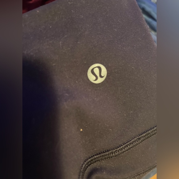 LuLu Lemon High Rose Cropped Legging - Picture 2 of 3